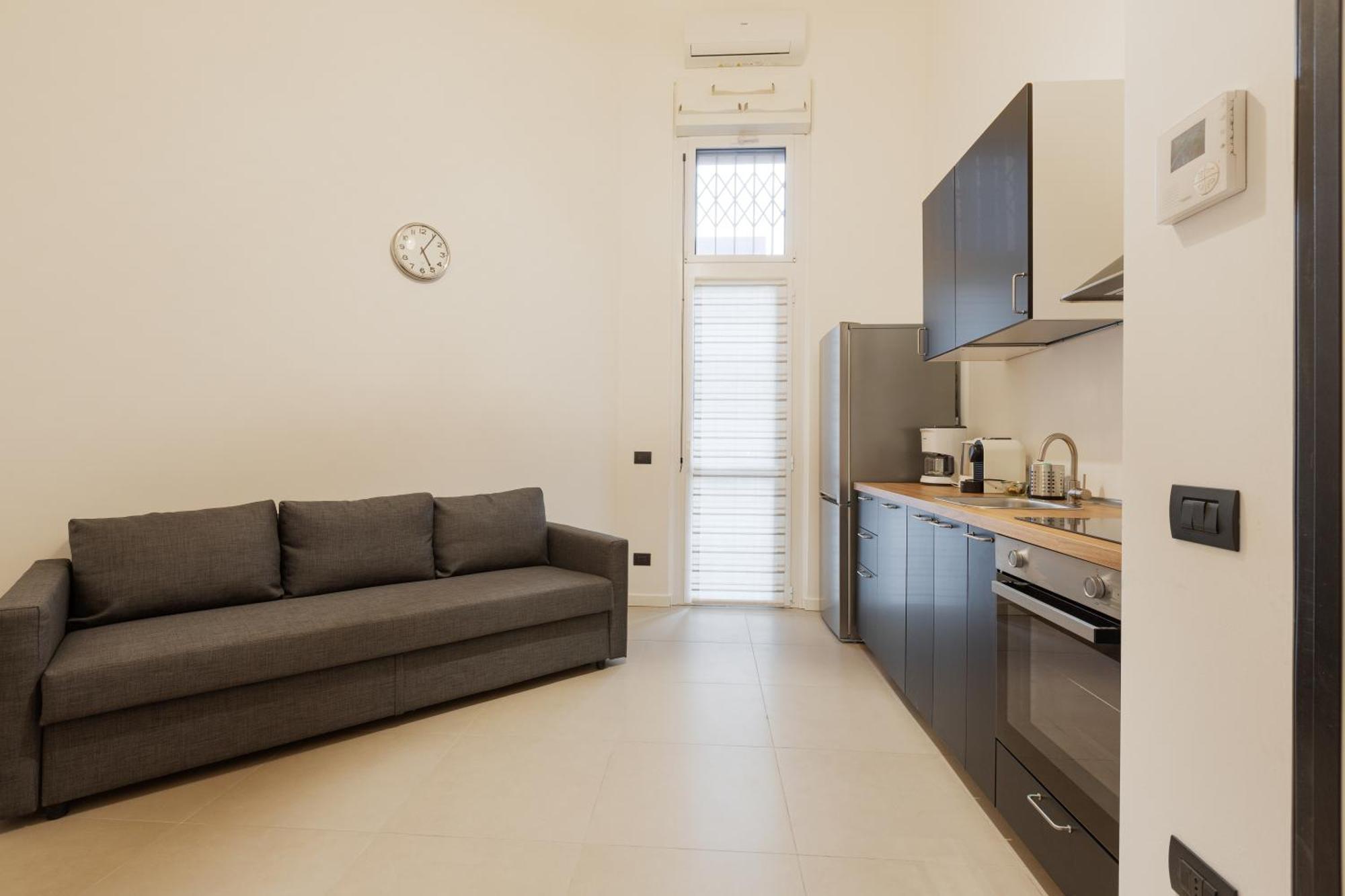 Cozy Corner With Balcony And Private Garage! Lejlighed Milano Eksteriør billede