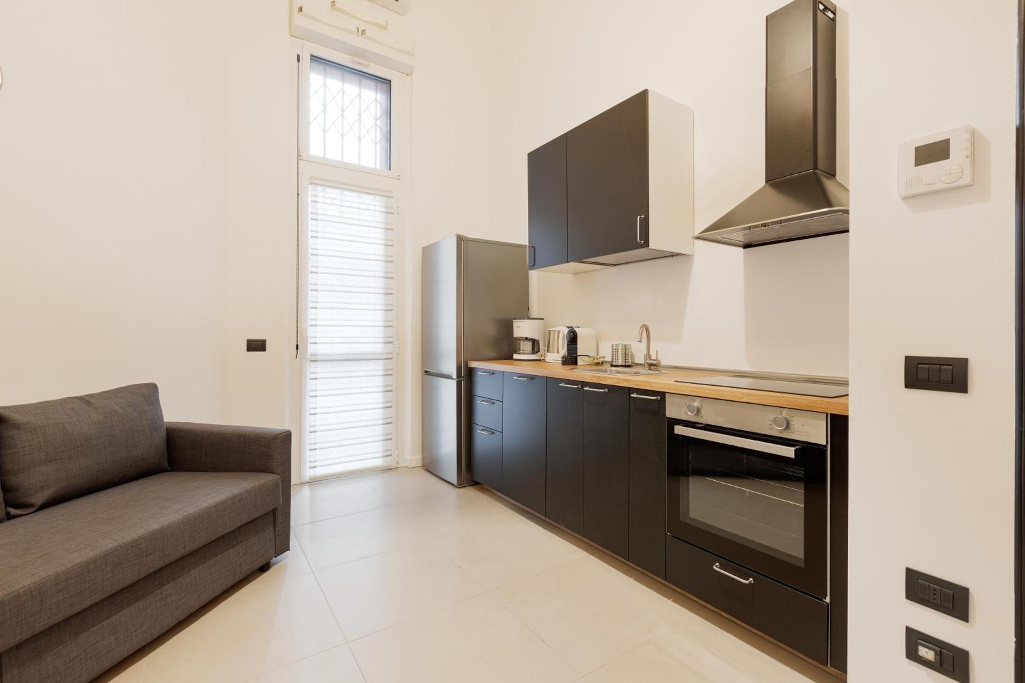 Cozy Corner With Balcony And Private Garage! Lejlighed Milano Eksteriør billede
